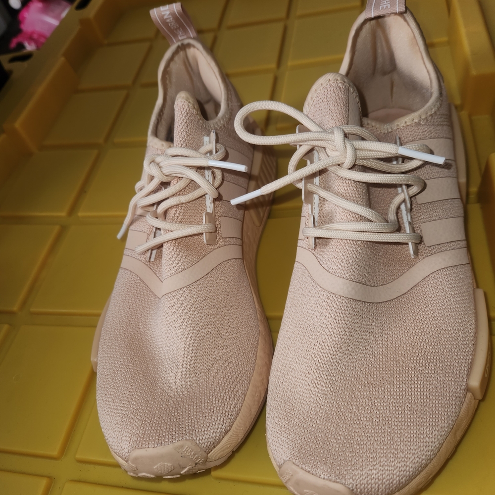 Adidas Women's Beige Sneakers